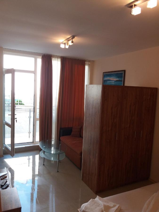 Golden Sea View Apartments 1 Pomorie Exterior foto